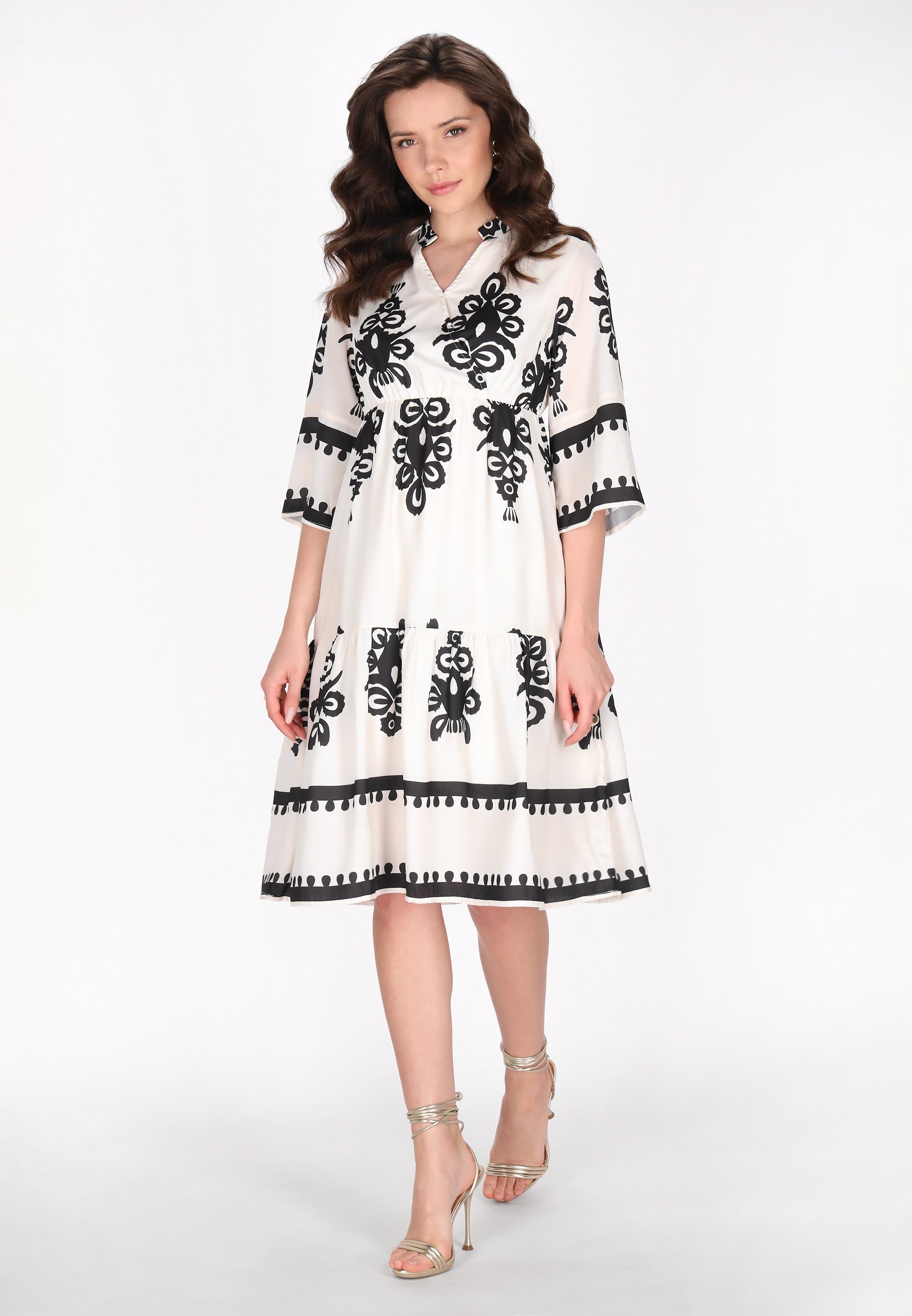 Beige Black